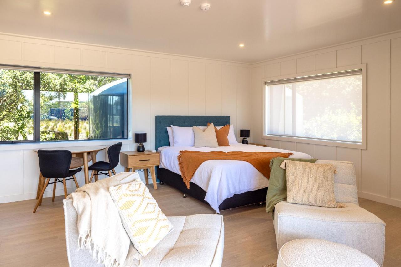 Onetangi Beach Stays Studio 2 - Coast & Country Экстерьер фото